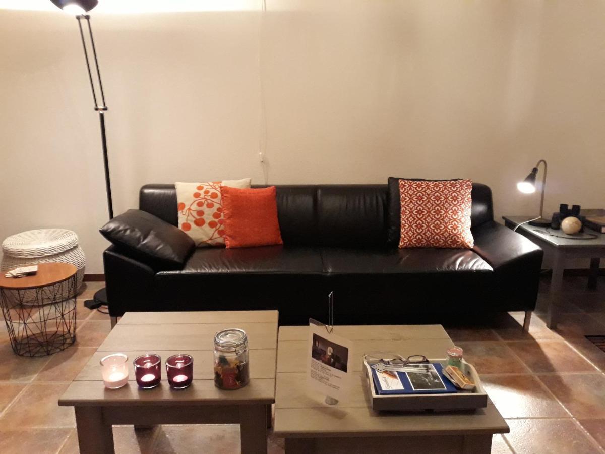 Vakantiehuisje Achter Odiliapeel Exteriör bild