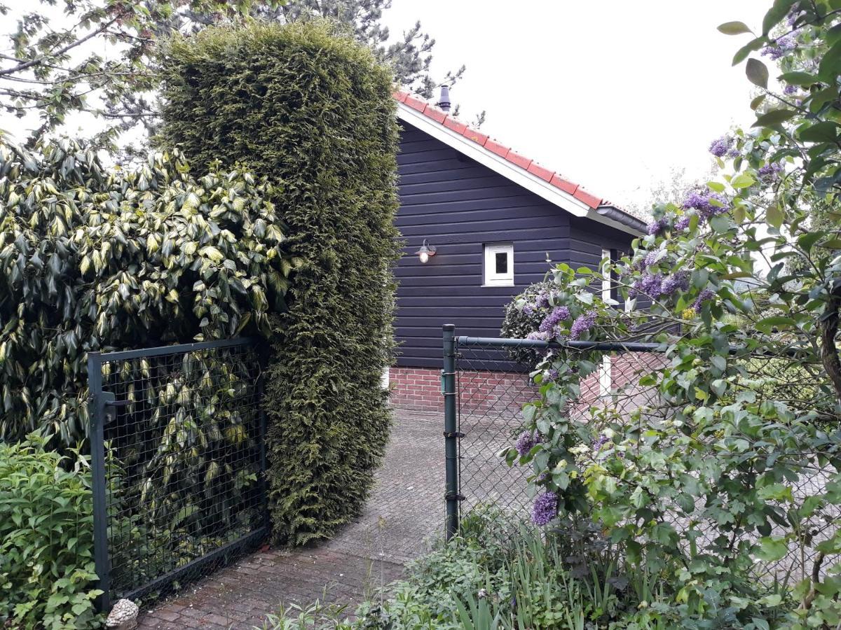 Vakantiehuisje Achter Odiliapeel Exteriör bild